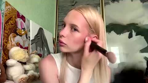 Kiki online show from July 3, 7:24 am