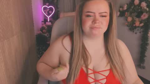 Snapshot of caroll_li chatting on March 7, 9:17 pm caroll_li online show from March 7, 9:17 pm