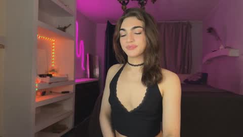 Carry online show from January 30, 7:15 pm