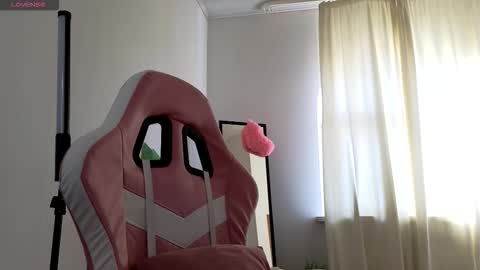 Casey Robbins online show from October 29, 6:37 am