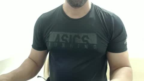 cashmastermuscle77 online show from October 28, 2:01 am