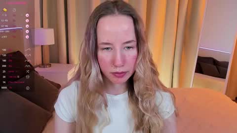Snapshot of cassie_kelman chatting on February 25, 8:42 pm Cassie online show from February 25, 8:42 pm