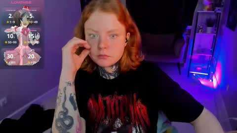 Snapshot of cassie_xkiss chatting on October 5, 9:11 pm Cassie online show from October 5, 9:11 pm
