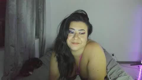 Snapshot of cassjimenez chatting on October 24, 6:25 am Cassandra online show from October 24, 6:25 am