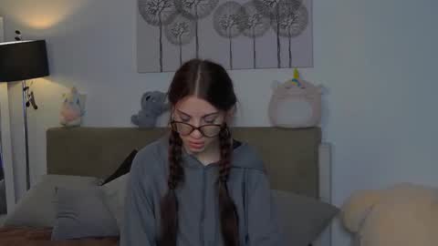 Kierie online show from October 17, 4:49 am