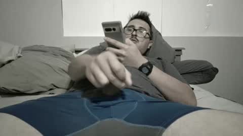 Castor troyyyyy online show from January 5, 6:35 am