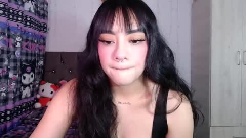Snapshot of cat_mila_ chatting on September 26, 6:10 am Mila online show from September 26, 6:10 am