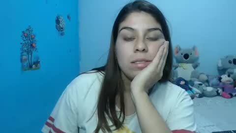 Snapshot of cata_09 chatting on December 7, 10:12 pm cata online show from December 7, 10:12 pm