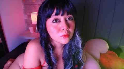 Catalina online show from March 1, 4:00 pm