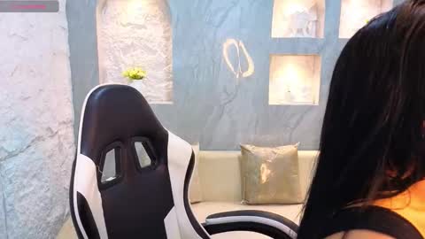 Online 800 to 1400 online show from February 10, 1:14 pm