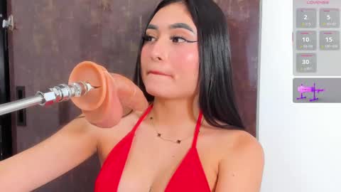 Snapshot of catalina_whore chatting on September 27, 9:34 pm Catalina online show from September 27, 9:34 pm