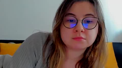 Kat online show from February 19, 2:11 pm