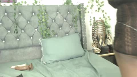 cathalina online show from May 14, 3:32 pm