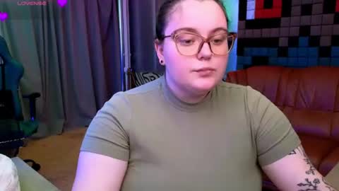 catherineclaire online show from July 25, 6:06 pm