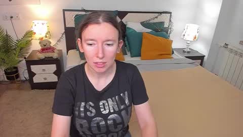 Catrin online show from October 24, 8:04 am