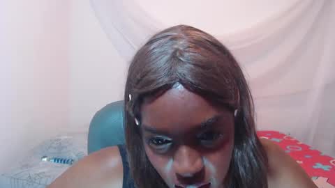 Snapshot of cathi_nahomi chatting on October 8, 4:07 am cathi_nahomi online show from October 8, 4:07 am