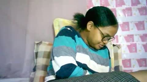 Snapshot of cathyxlisa chatting on October 4, 10:46 am CathyXLisa online show from October 4, 10:46 am
