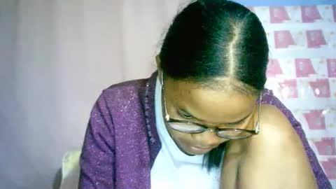 Snapshot of cathyxlisa chatting on September 25, 8:54 am CathyXLisa online show from September 25, 8:54 am