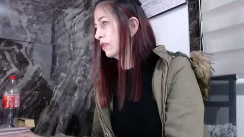 CATT EVANS online show from March 5, 12:27 am