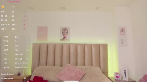 catvalentinee_ online show from March 9, 11:03 am