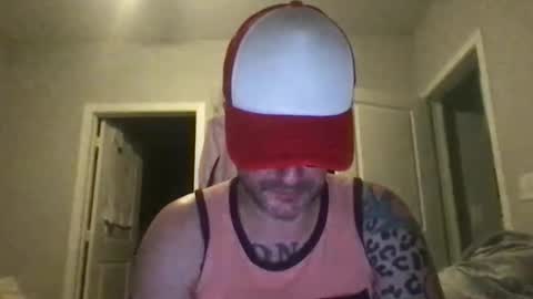 caucasian_caramel online show from September 20, 11:52 pm