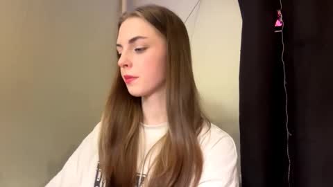 Polly online show from February 19, 1:54 pm