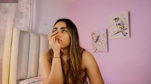 Cay online show from April 10, 4:01 pm