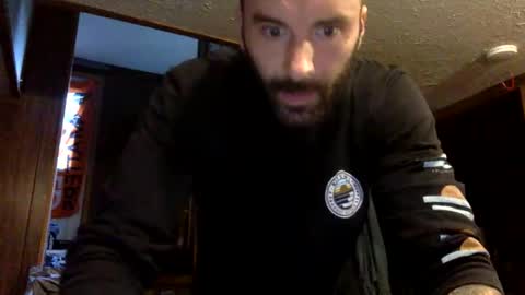 ccumshooter69 online show from October 16, 9:57 pm