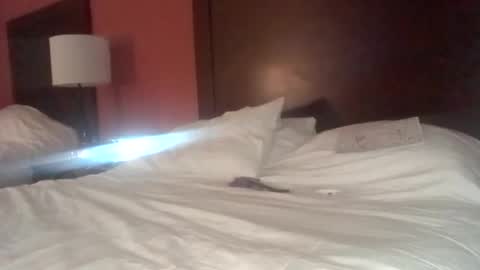 Snapshot of cece_vibez chatting on December 2, 3:51 am cece_vibez online show from December 2, 3:51 am