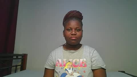 ceepretty25 online show from June 5, 9:15 am