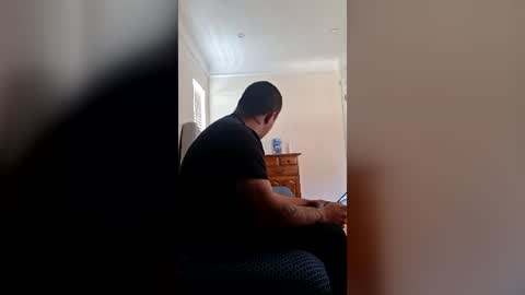 ceet0000 online show from July 11, 7:28 pm