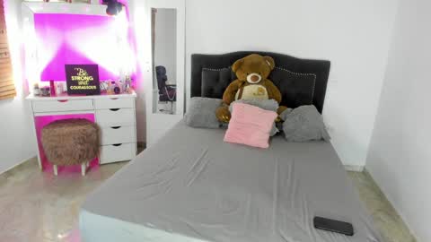 Snapshot of celeste_funny chatting on January 23, 3:48 am Celeste online show from January 23, 3:48 am