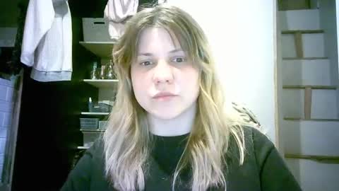 celeste_naughty_ online show from March 23, 9:58 am