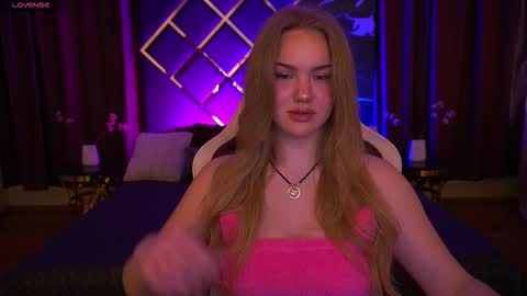 celestenoirr online show from February 27, 7:45 am