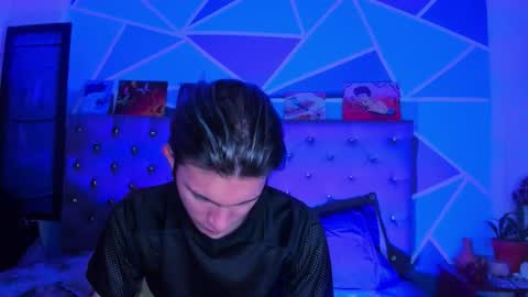 I am Valentinn online show from November 21, 12:14 pm