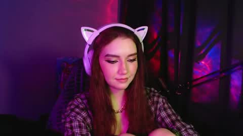 celia_sensual_ online show from April 30, 8:25 pm