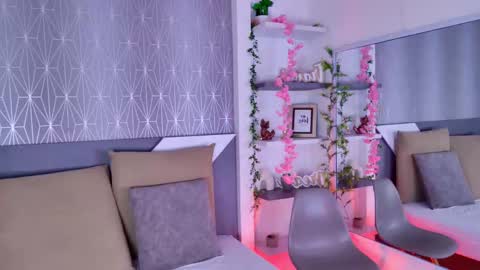 Celine online show from September 18, 5:39 pm