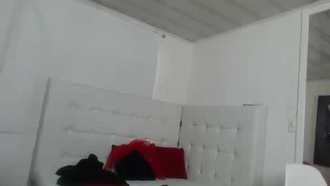 Snapshot of cerecita_02 chatting on January 31, 7:18 pm Cerecita online show from January 31, 7:18 pm