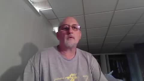 Snapshot of cfnm0968 chatting on October 25, 7:14 pm cfnm0968 online show from October 25, 7:14 pm