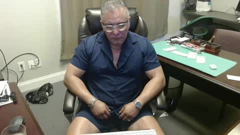 Chuck online show from October 8, 6:03 pm