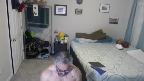 Chuck online show from May 31, 9:08 am