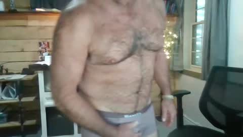 chadmichaell online show from April 10, 12:54 pm