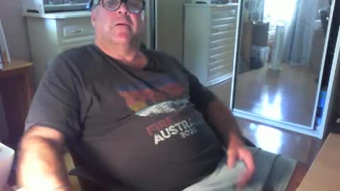 Chalky online show from January 12, 4:00 am