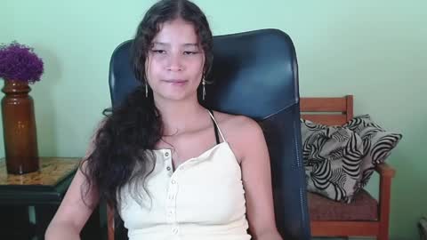 Chalon  online show from May 5, 7:19 pm