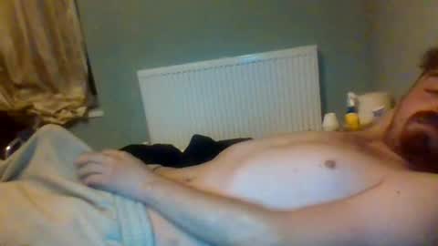 Snapshot of chambrss chatting on October 9, 3:01 am chambrss online show from October 9, 3:01 am