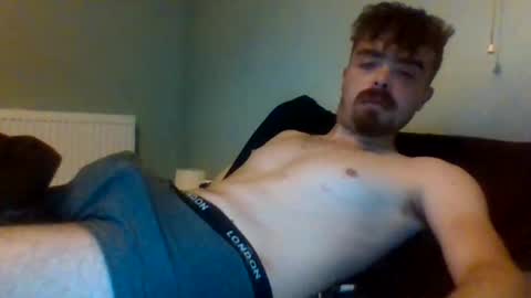 Snapshot of chambrss chatting on October 2, 5:28 am chambrss online show from October 2, 5:28 am