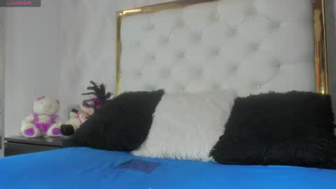 chanel any online show from April 18, 7:18 pm