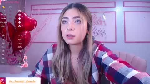 channel_blonde_a online show from February 12, 7:35 pm