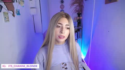 channel_blonde_a online show from October 21, 9:29 pm