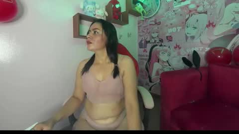 channel_collins21 online show from February 18, 8:30 pm